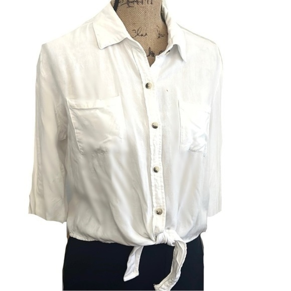 Sim & Sam Button Down Blouse!! - Picture 1 of 4